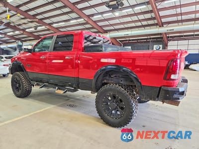 Drugie zdjęcie samochodu z przodu: 2016 RAM 2500 LARAMIE VIN:3C6UR5FJ8GG111672 - miniatura