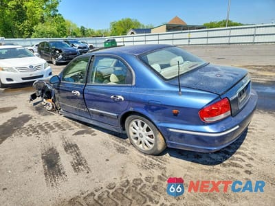 Drugie zdjęcie samochodu z przodu: 2004 HYUNDAI SONATA GLS VIN:KMHWF35H74A003871 - miniatura