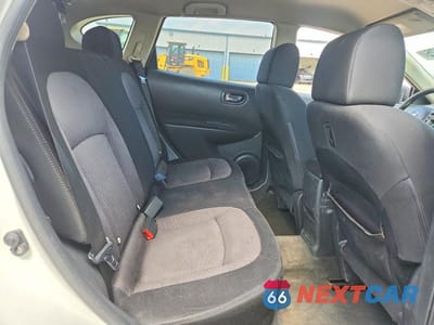 Zdjęcie 11 z 13 samochodu: 2010 NISSAN ROGUE S VIN:JN8AS5MV8AW119337 - miniatura
