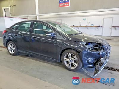 Czwarte zdjęcie samochodu z boku: 2013 FORD FOCUS SE VIN:1FADP3F2XDL118249 - miniatura