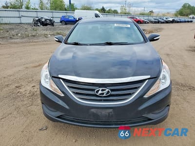 Piąte zdjęcie samochodu w środku: 2014 HYUNDAI SONATA GLS VIN:5NPEB4AC7EH917169 - miniatura
