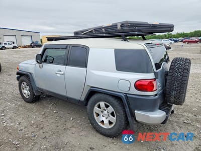 Drugie zdjęcie samochodu z przodu: 2008 TOYOTA FJ CRUISER BASE VIN:JTEBU11F78K005620 - miniatura