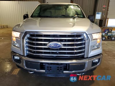 Piąte zdjęcie samochodu w środku: 2016 FORD F150 SUPERCREW VIN:1FTEW1EP5GFB93298 - miniatura