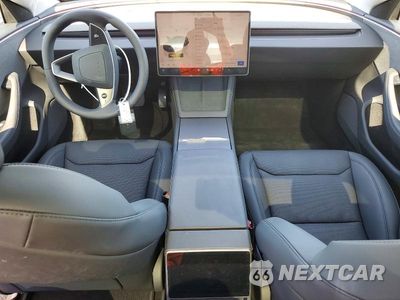 Zdjęcie 8 z 13 samochodu: 2025 TESLA MODEL 3 VIN:5YJ3E1EA6SF045826 - miniatura