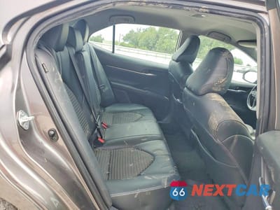 Zdjęcie 10 z 13 samochodu: 2021 TOYOTA CAMRY SE VIN:4T1G11AK3MU411887 - miniatura