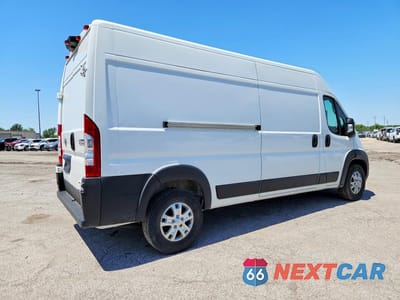 Trzecie zdjęcie samochodu z tyłu: 2024 RAM PROMASTER 2500 CARGO ** R &D * PRI FLEET ** VIN:3C6LRVDG5RE130312 - miniatura