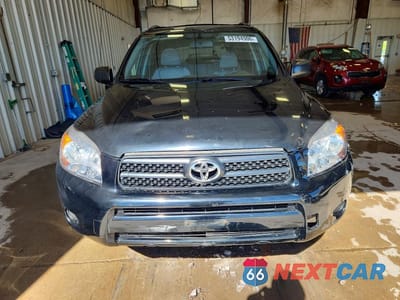 Piąte zdjęcie samochodu w środku: 2006 TOYOTA RAV4 BASE VIN:JTMBD33V465015909 - miniatura