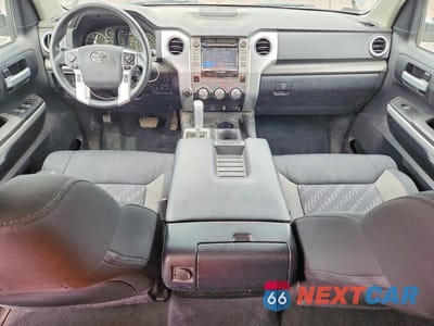 Zdjęcie 8 z 12 samochodu: 2018 TOYOTA TUNDRA SR5 VIN:5TFUW5F15JX743355 - miniatura