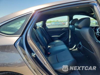 Zdjęcie 10 z 12 samochodu: 2020 HONDA ACCORD 4D LX VIN:1HGCV1F35LA010142 - miniatura