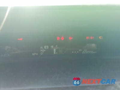 Zdjęcie 9 z 12 samochodu: 2013 TOYOTA PRIUS V VIN:JTDZN3EU4D3213737 - miniatura