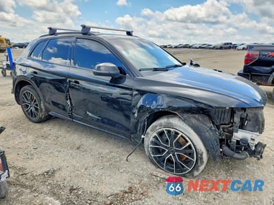Czwarte zdjęcie samochodu z boku: 2021 AUDI SQ5 PRESTIGE VIN:WA1C4AFY2M2039777 - miniatura