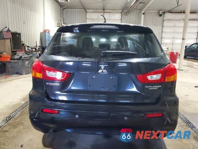 Zdjęcie 6 z 13 samochodu: 2012 MITSUBISHI OUTLANDER SPORT ES VIN:JA4AP3AU8CZ009980 - miniatura