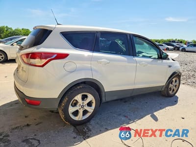 Trzecie zdjęcie samochodu z tyłu: 2014 FORD ESCAPE SE VIN:1FMCU0GX0EUA93098 - miniatura
