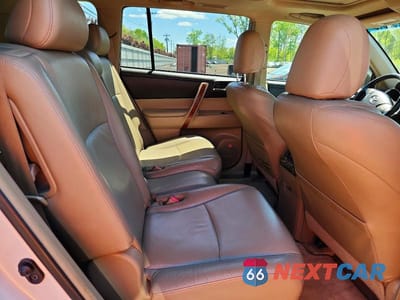 Zdjęcie 11 z 13 samochodu: 2008 TOYOTA HIGHLANDER LIMITED VIN:JTEES42A082023125 - miniatura