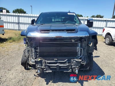 Piąte zdjęcie samochodu w środku: 2020 GMC SIERRA K2500 DENALI VIN:1GT49REY6LF318992 - miniatura