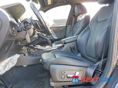 Zdjęcie 7 z 13 samochodu: 2019 BMW X3 SDRIVE30I VIN:5UXTR7C55KLF23441 - miniatura