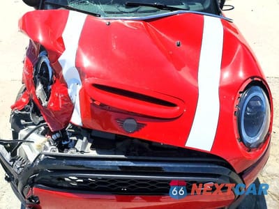 Zdjęcie 11 z 12 samochodu: 2023 MINI COOPER S VIN:WMW53DK0XP2T69204 - miniatura