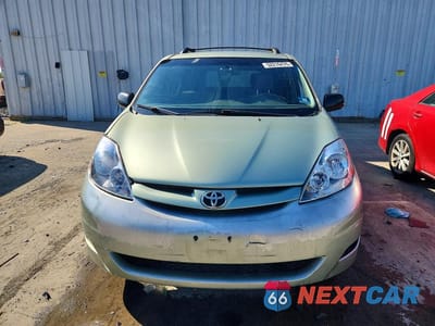 Piąte zdjęcie samochodu w środku: 2006 TOYOTA SIENNA LE 7 PASSENGER VIN:5TDZA23C16S489522 - miniatura