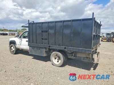 Drugie zdjęcie samochodu z przodu: 2001 CHEVROLET SILVERADO DUMP TRUCK VIN:3GBKC34G51M100073 - miniatura