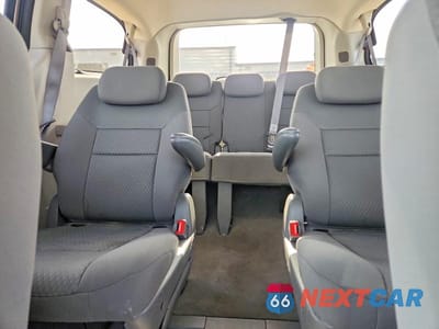 Zdjęcie 10 z 13 samochodu: 2010 DODGE GRAND CARAVAN SE VIN:2D4RN4DE0AR439263 - miniatura