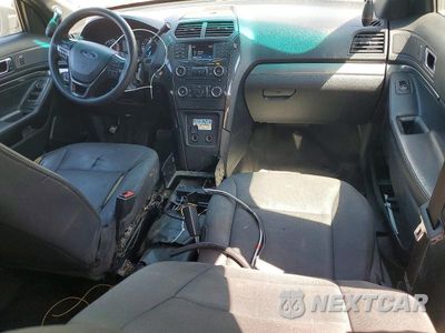 Zdjęcie 8 z 14 samochodu: 2016 FORD EXPLORER POLICE INTERCEPTOR VIN:1FM5K8AR9GGD32687 - miniatura