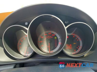 Zdjęcie 9 z 13 samochodu: 2008 MAZDA 3 HATCHBACK VIN:JM1BK343581823361 - miniatura