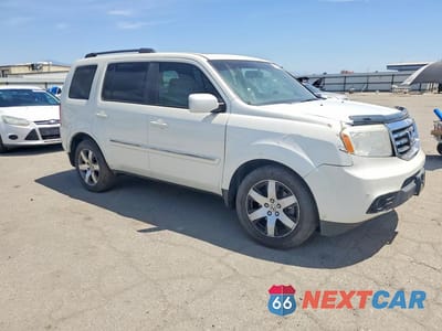 Czwarte zdjęcie samochodu z boku: 2014 HONDA PILOT TOURING VIN:5FNYF4H9XEB052143 - miniatura
