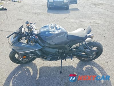 Trzecie zdjęcie samochodu z tyłu: 2025 SUZUKI GSX-R750 VIN:JS1GR7MAXS7101356 - miniatura