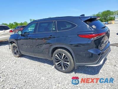 Drugie zdjęcie samochodu z przodu: 2021 TOYOTA HIGHLANDER XSE VIN:5TDJZRBH3MS145070 - miniatura