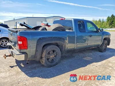 Trzecie zdjęcie samochodu z tyłu: 2008 CHEVROLET SILVERADO K1500 VIN:2GCEK19J781234279 - miniatura