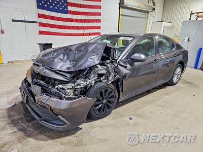 2023 TOYOTA CAMRY LE 4T1C11AK5PU722949 - główne zdjęcie licytacji z USA - miniatura