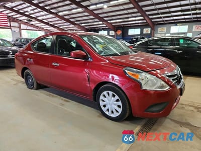Czwarte zdjęcie samochodu z boku: 2018 NISSAN VERSA SV VIN:3N1CN7APXJK406531 - miniatura