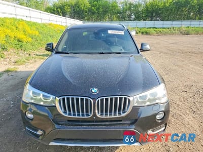 Piąte zdjęcie samochodu w środku: 2017 BMW X3 XDRIVE28I VIN:5UXWX9C33H0T21993 - miniatura