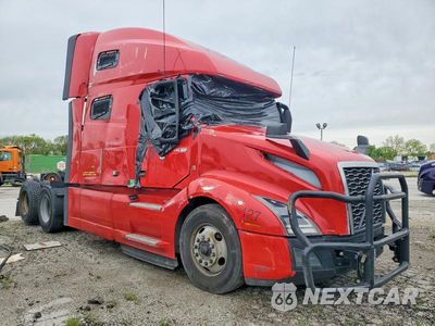 2022 VOLVO VNL SEMI TRUCK 4V4NC9EH1NN299528 - główne zdjęcie licytacji z USA - miniatura