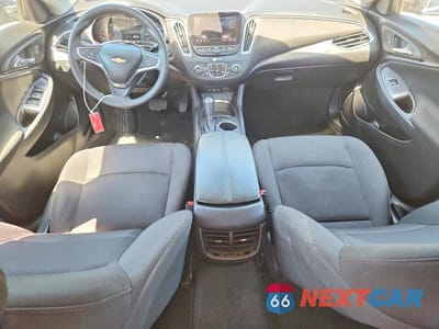 Zdjęcie 8 z 12 samochodu: 2020 CHEVROLET MALIBU LT VIN:1G1ZD5ST1LF088020 - miniatura