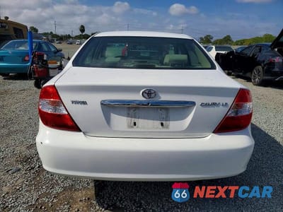 Zdjęcie 6 z 12 samochodu: 2003 TOYOTA CAMRY LE VIN:JTDBE32K730154235 - miniatura