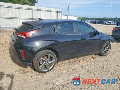 Trzecie zdjęcie samochodu z tyłu: 2020 HYUNDAI VELOSTER 2.0L VIN:KMHTG6AF0LU022684 - miniatura
