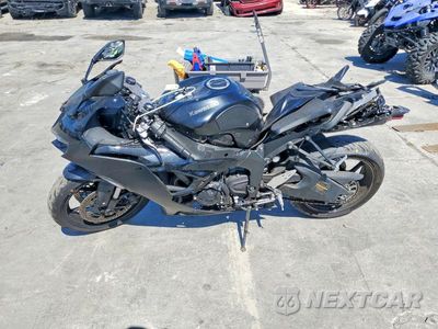 Trzecie zdjęcie samochodu z tyłu: 2024 KAWASAKI ZX636 K VIN:JKBZXJK13RA000361 - miniatura