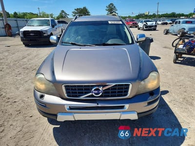 Piąte zdjęcie samochodu w środku: 2011 VOLVO XC90 V8 VIN:YV4852CT2B1577127 - miniatura