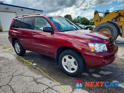 Czwarte zdjęcie samochodu z boku: 2006 TOYOTA HIGHLANDER LIMITED VIN:JTEEP21A760174575 - miniatura