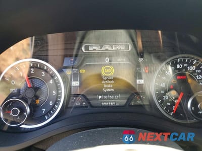 Zdjęcie 9 z 13 samochodu: 2019 RAM 1500 BIG HORN VIN:1C6SRFFT6KN589118 - miniatura