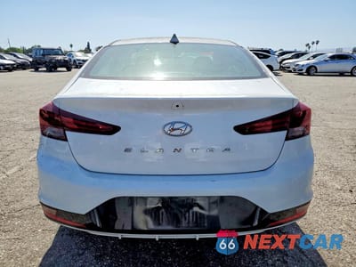 Zdjęcie 6 z 12 samochodu: 2020 HYUNDAI ELANTRA SEL VIN:5NPD84LF5LH601543 - miniatura