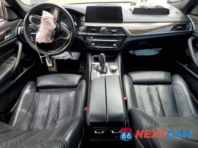 Zdjęcie 8 z 12 samochodu: 2018 BMW 540 I VIN:WBAJE5C59JWA96560 - miniatura