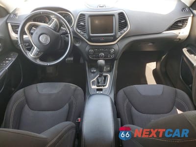 Zdjęcie 8 z 13 samochodu: 2016 JEEP CHEROKEE LATITUDE VIN:1C4PJMCS1GW279174 - miniatura