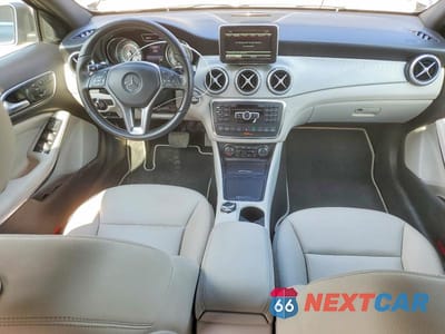 Zdjęcie 8 z 12 samochodu: 2015 MERCEDES-BENZ GLA 250 4MATIC VIN:WDCTG4GB9FJ167932 - miniatura