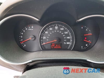 Zdjęcie 9 z 13 samochodu: 2015 KIA SORENTO LX VIN:5XYKT3A61FG661463 - miniatura