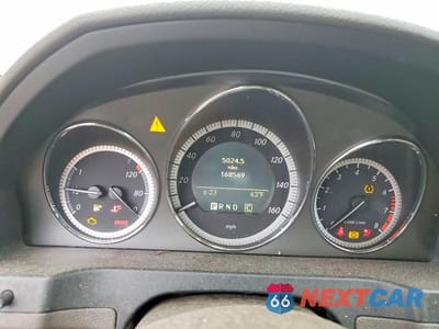 Zdjęcie 9 z 12 samochodu: 2010 MERCEDES-BENZ C 300 VIN:WDDGF5EB0AR111980 - miniatura