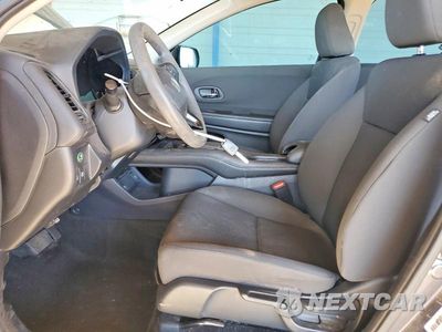Zdjęcie 7 z 13 samochodu: 2019 HONDA HR-V LX VIN:3CZRU6H37KG703777 - miniatura