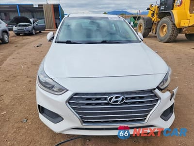 Piąte zdjęcie samochodu w środku: 2021 HYUNDAI ACCENT SE VIN:3KPC24A61ME137768 - miniatura
