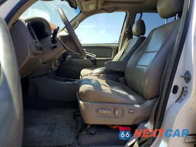 Zdjęcie 7 z 13 samochodu: 2005 TOYOTA SEQUOIA SR5 VIN:5TDBT44A45S234656 - miniatura